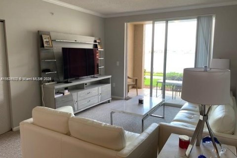 Condominio en venta en Sunny Isles Beach, Florida, 2 dormitorios, 103.68 m2 № 989157 - foto 8
