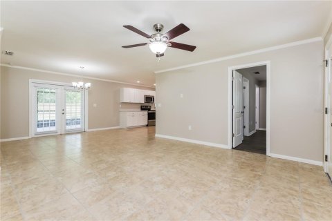 Villa ou maison à louer à Lakeland, Floride: 3 chambres, 111.95 m2 № 1351315 - photo 4