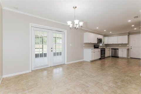 Villa ou maison à louer à Lakeland, Floride: 3 chambres, 111.95 m2 № 1351315 - photo 5