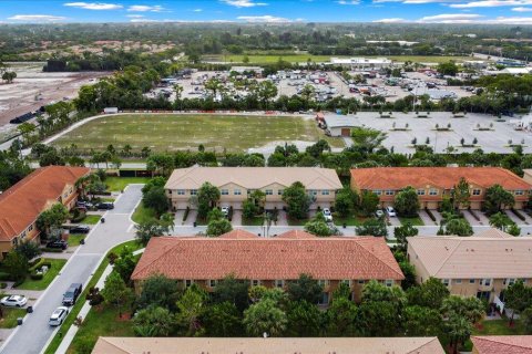 Adosado en venta en Lake Worth, Florida, 3 dormitorios, 150.69 m2 № 1180645 - foto 20