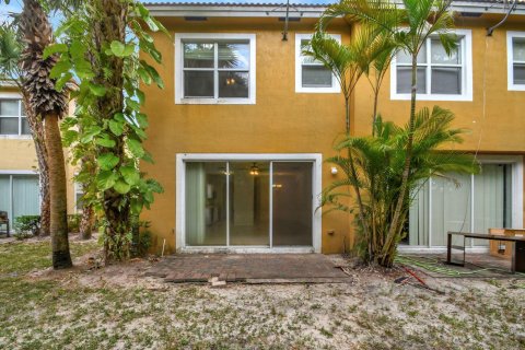 Touwnhouse à vendre à West Palm Beach, Floride: 3 chambres, 149.48 m2 № 1179649 - photo 10