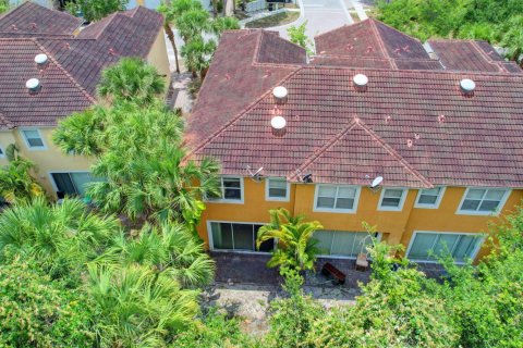 Adosado en venta en West Palm Beach, Florida, 3 dormitorios, 149.48 m2 № 1179649 - foto 2