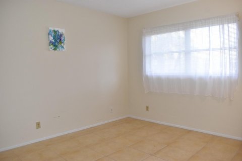 House in West Palm Beach, Florida 2 bedrooms, 77.02 sq.m. № 1179648 - photo 20