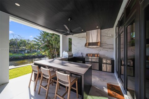Villa ou maison à vendre à Coral Gables, Floride: 6 chambres, 650.59 m2 № 1176620 - photo 12