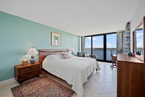 Condominio en venta en North Palm Beach, Florida, 2 dormitorios, 132.29 m2 № 1097637 - foto 29