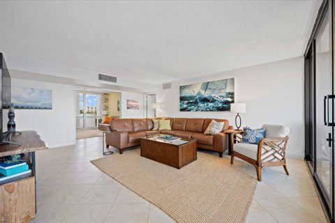 Condominio en venta en North Palm Beach, Florida, 2 dormitorios, 132.29 m2 № 1097637 - foto 30