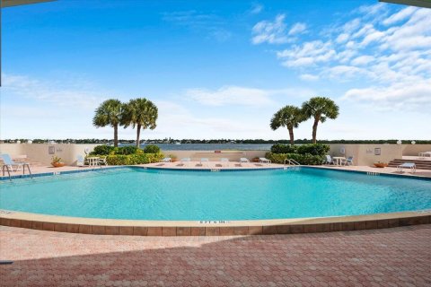 Copropriété à vendre à North Palm Beach, Floride: 2 chambres, 132.29 m2 № 1097637 - photo 8