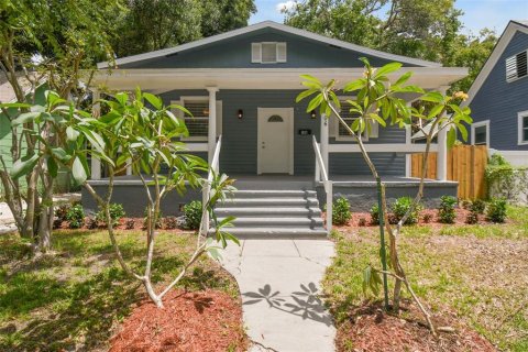 Villa ou maison à vendre à Tampa, Floride: 3 chambres, 128.67 m2 № 1253668 - photo 2