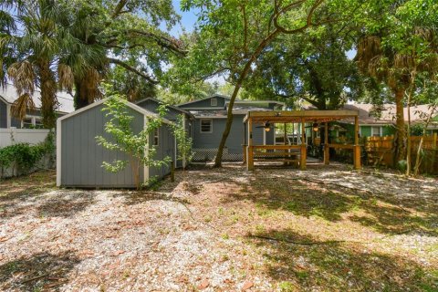 House in Tampa, Florida 3 bedrooms, 128.67 sq.m. № 1253668 - photo 30