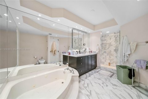 Copropriété à vendre à Aventura, Floride: 2 chambres, 144.93 m2 № 747412 - photo 17