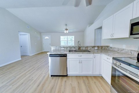 Casa en venta en Citrus Springs, Florida, 3 dormitorios, 120.4 m2 № 1326263 - foto 12