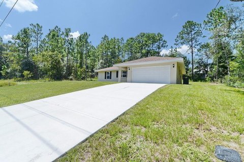 House in Citrus Springs, Florida 3 bedrooms, 120.4 sq.m. № 1326263 - photo 3