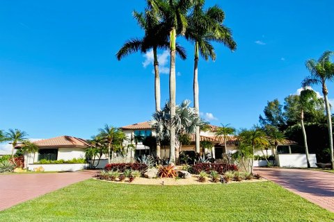 Купить виллу или дом в Делрей-Бич, Флорида 7 спален, 679.77м2, № 115450 - фото 8
