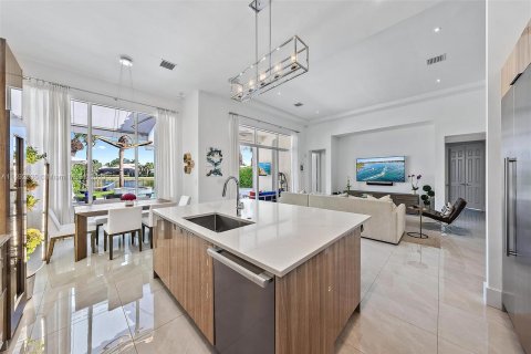 Villa ou maison à vendre à Palm Beach Gardens, Floride: 5 chambres, 381.55 m2 № 860162 - photo 3
