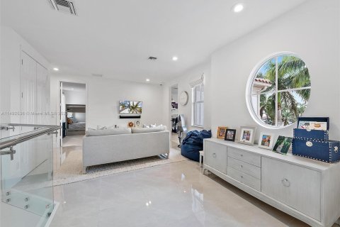 Villa ou maison à vendre à Palm Beach Gardens, Floride: 5 chambres, 381.55 m2 № 860162 - photo 14