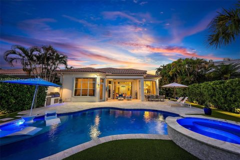 Villa ou maison à vendre à Palm Beach Gardens, Floride: 5 chambres, 381.55 m2 № 860162 - photo 23