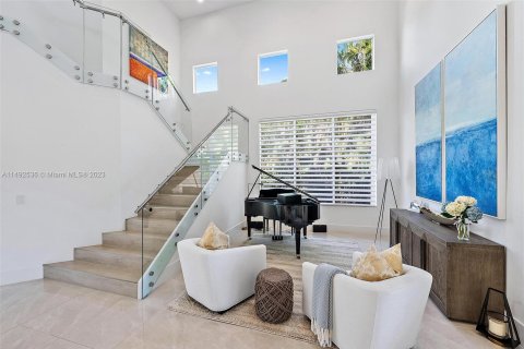 Villa ou maison à vendre à Palm Beach Gardens, Floride: 5 chambres, 381.55 m2 № 860162 - photo 8