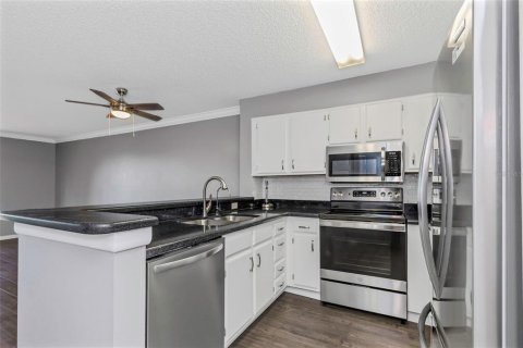 Copropriété à vendre à Clearwater, Floride: 1 chambre, 66.98 m2 № 1376760 - photo 13