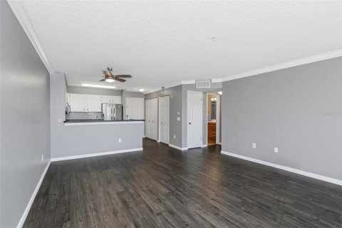 Condo in Clearwater, Florida, 1 bedroom  № 1376760 - photo 11