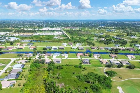 Terreno en venta en Rotonda, Florida № 1376759 - foto 13