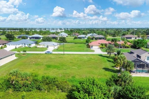 Terreno en venta en Rotonda, Florida № 1376759 - foto 9