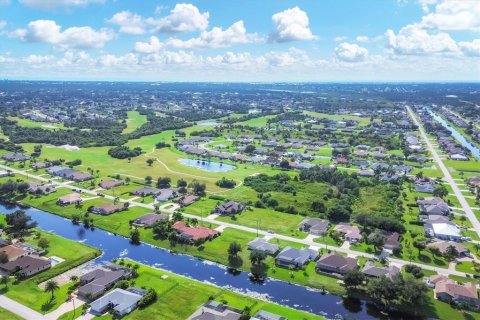 Terreno en venta en Rotonda, Florida № 1376759 - foto 3