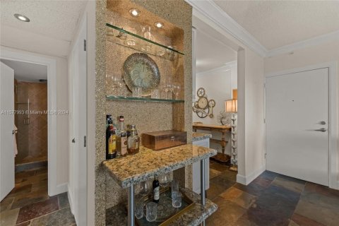 Copropriété à vendre à Hollywood, Floride: 2 chambres, 108.97 m2 № 1147600 - photo 18