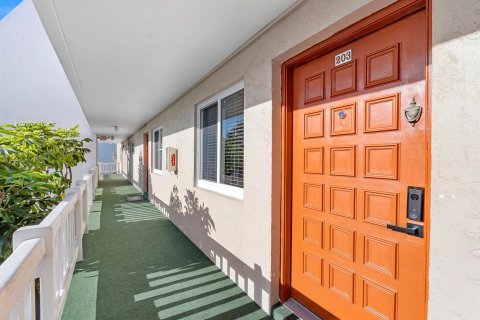 Copropriété à vendre à Lauderhill, Floride: 1 chambre, 67.45 m2 № 1093981 - photo 18