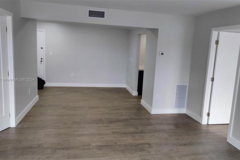 Copropriété à louer à Lauderhill, Floride: 2 chambres, 90.3 m2 № 1345885 - photo 20