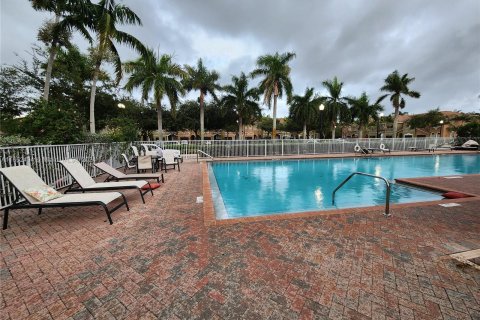 Touwnhouse à louer à Homestead, Floride: 3 chambres, 160.81 m2 № 1345887 - photo 23