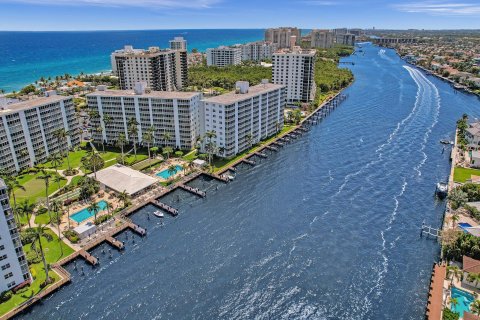 Condo in Highland Beach, Florida, 2 bedrooms  № 1116829 - photo 4