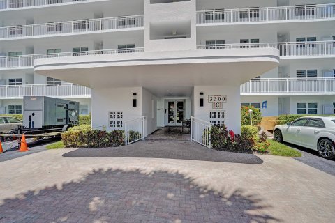 Copropriété à vendre à Highland Beach, Floride: 2 chambres, 111.58 m2 № 1116829 - photo 10