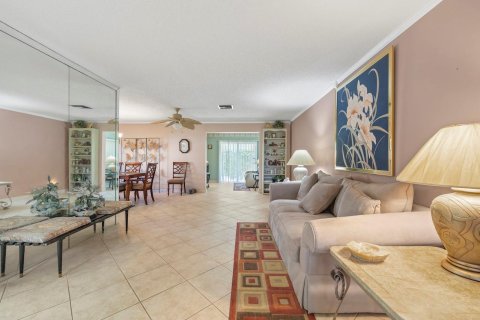 House in Delray Beach, Florida 2 bedrooms, 141.86 sq.m. № 1116828 - photo 24