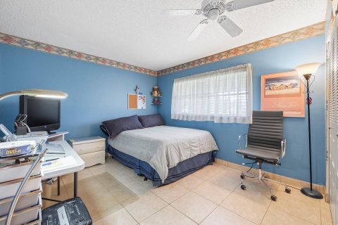 Casa en venta en Delray Beach, Florida, 2 dormitorios, 141.86 m2 № 1116828 - foto 11