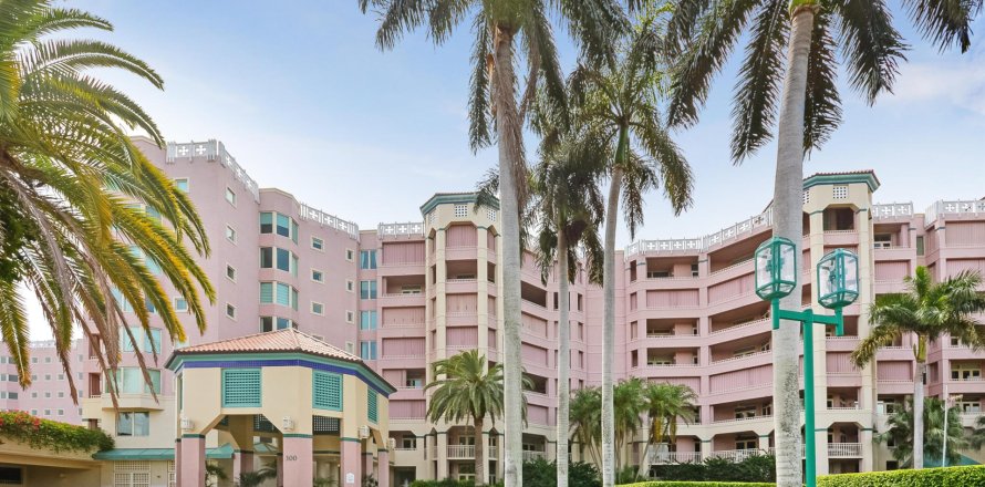 Condo in Boca Raton, Florida, 3 bedrooms  № 808400