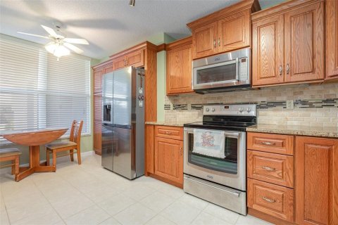 Copropriété à vendre à Bradenton, Floride: 2 chambres, 118.91 m2 № 1376431 - photo 8