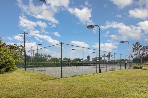 Condo in Bradenton, Florida, 2 bedrooms  № 1376431 - photo 26