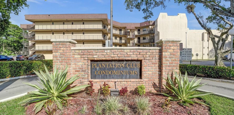 Condominio en Plantation, Florida, 2 dormitorios  № 1178477