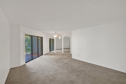 Condo in Plantation, Florida, 2 bedrooms  № 1178477 - photo 5