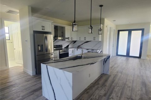 Casa en venta en Punta Gorda, Florida, 3 dormitorios, 157.84 m2 № 879534 - foto 19