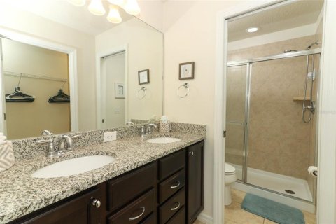 Touwnhouse à vendre à Kissimmee, Floride: 4 chambres, 195.28 m2 № 1353698 - photo 29