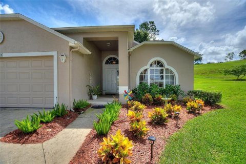 Villa ou maison à vendre à Clermont, Floride: 2 chambres, 144.18 m2 № 1353690 - photo 2