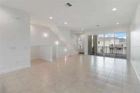 Touwnhouse à vendre à Orlando, Floride: 3 chambres, 180.04 m2 № 1353691 - photo 18