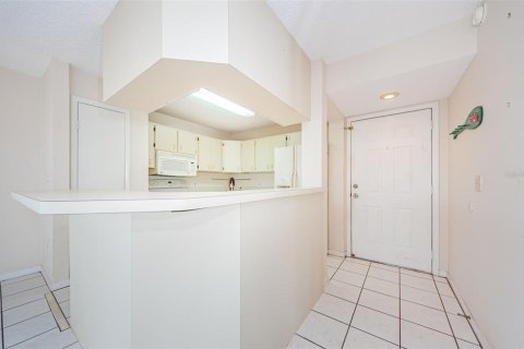 Copropriété à vendre à New Port Richey, Floride: 2 chambres, 80.45 m2 № 1353699 - photo 5