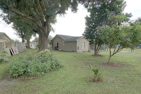 House in Kissimmee, Florida 3 bedrooms, 119.75 sq.m. № 1347236 - photo 21