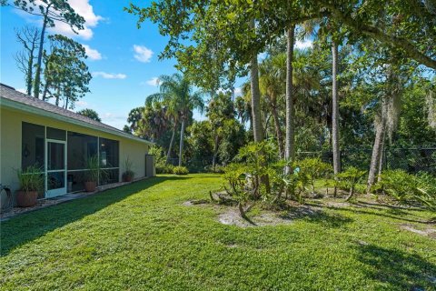 Villa ou maison à vendre à North Port, Floride: 3 chambres, 158.12 m2 № 1300785 - photo 30