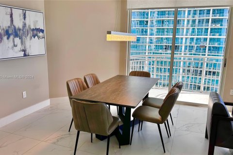 Condo in Sunny Isles Beach, Florida, 3 bedrooms  № 1328580 - photo 10