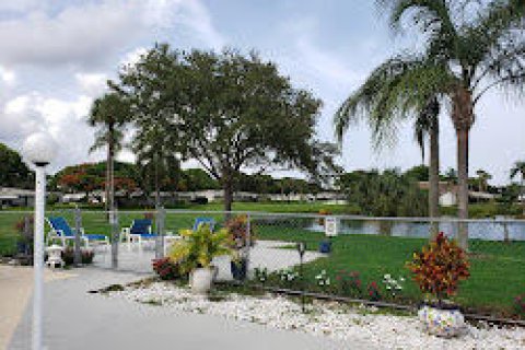 Condo in Delray Beach, Florida, 1 bedroom  № 919762 - photo 30