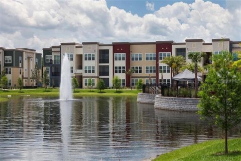 Appartement à louer à Orlando, Floride: 2 chambres, 103.59 m2 № 248105 - photo 1