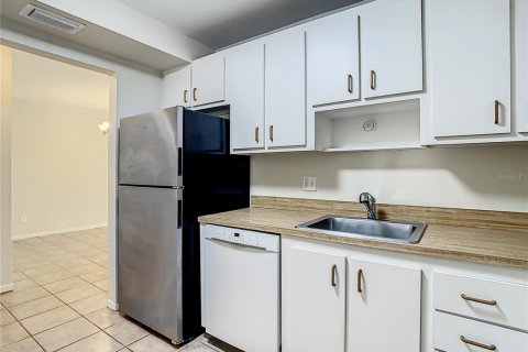 Condominio en venta en Tampa, Florida, 2 dormitorios, 87.14 m2 № 907056 - foto 10